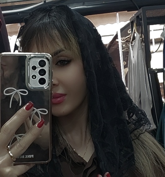 مینی اسکارف مشکی دور دانتل